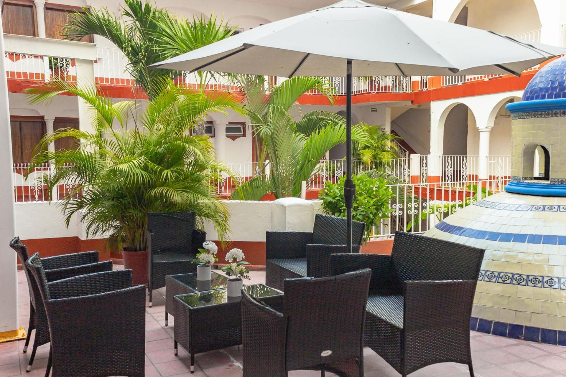 Hotel Encino Malecon Centro Puerto Vallarta Dış mekan fotoğraf