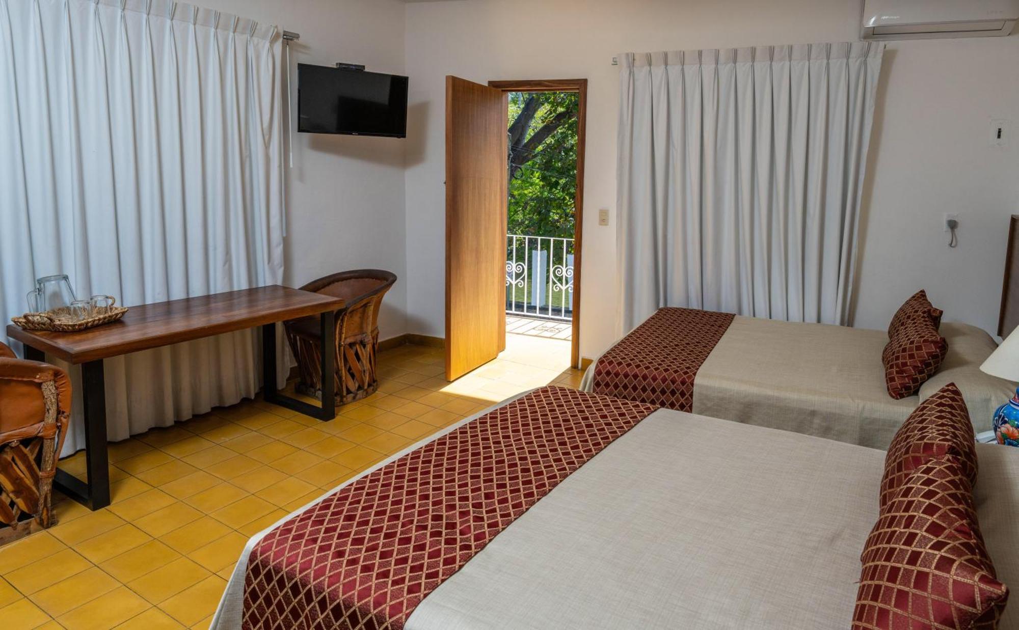 Hotel Encino Malecon Centro Puerto Vallarta Oda fotoğraf