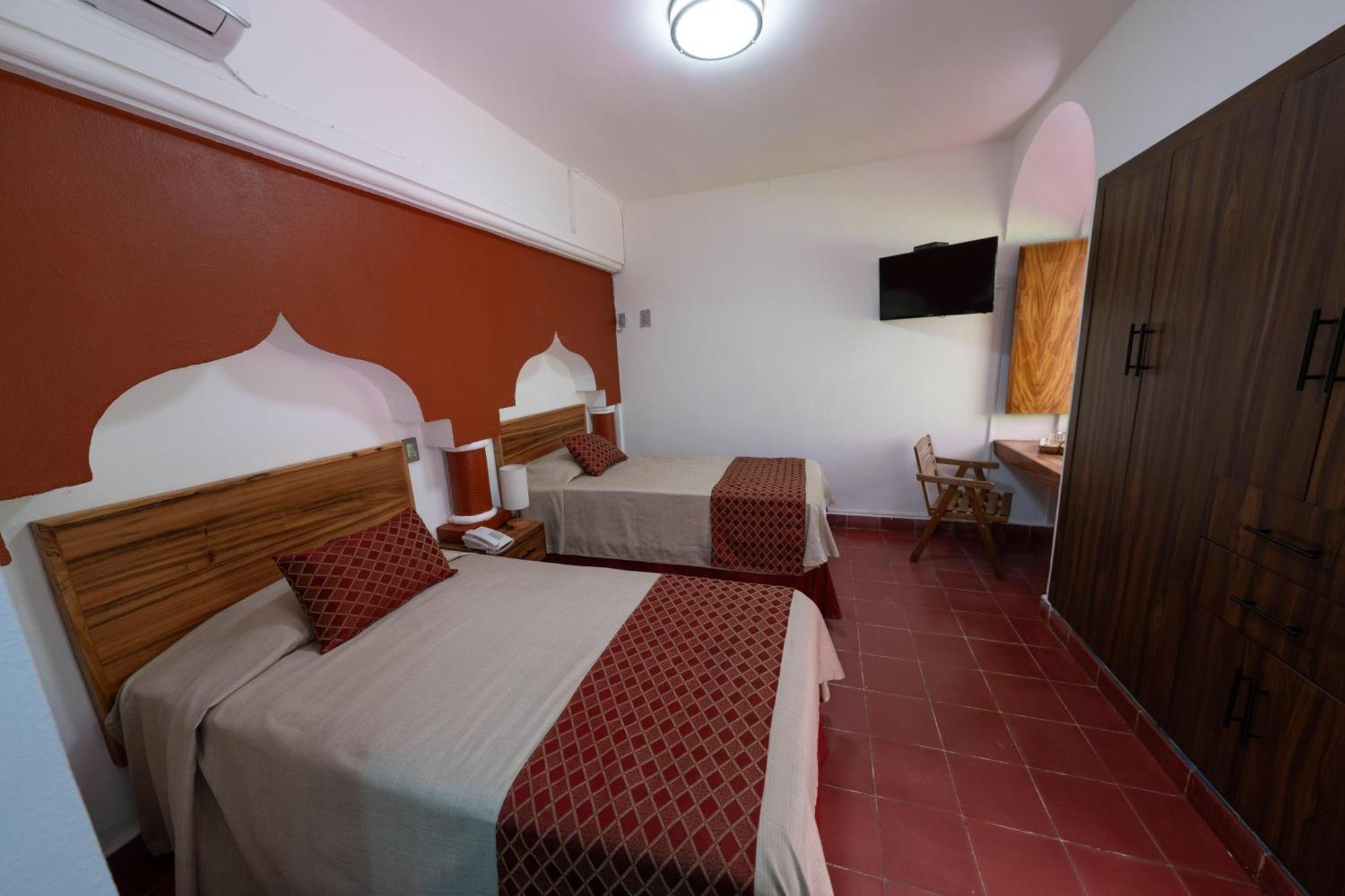 Hotel Encino Malecon Centro Puerto Vallarta Oda fotoğraf